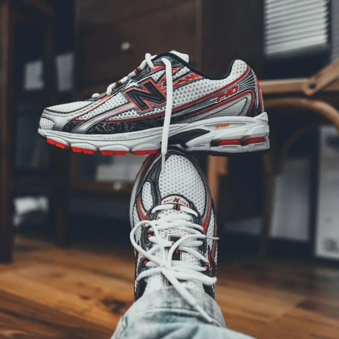 New Bala-nce 740 Silver Red