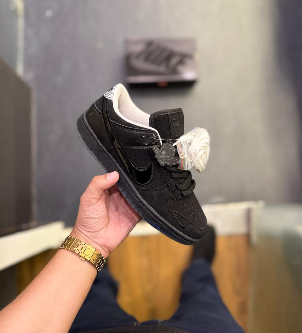 Ni-ke SB Dunk “What The Duck”