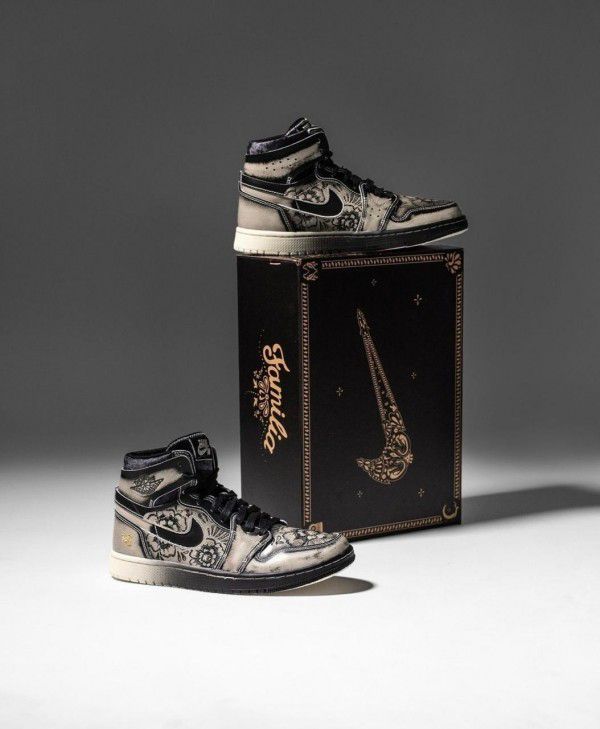 Air Jor-dan Retro 1 Mid CMFT Zoom