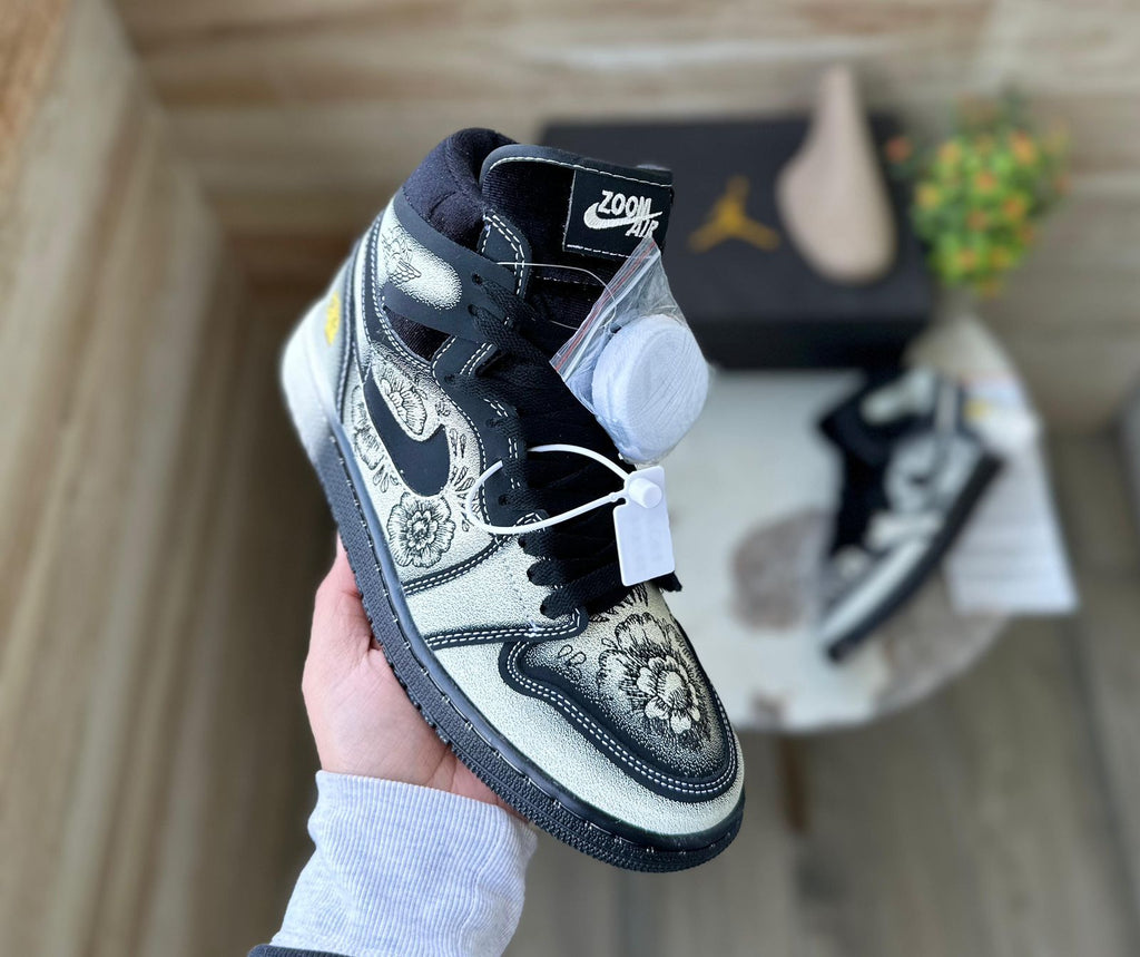 Air Jor-dan Retro 1 Mid CMFT Zoom