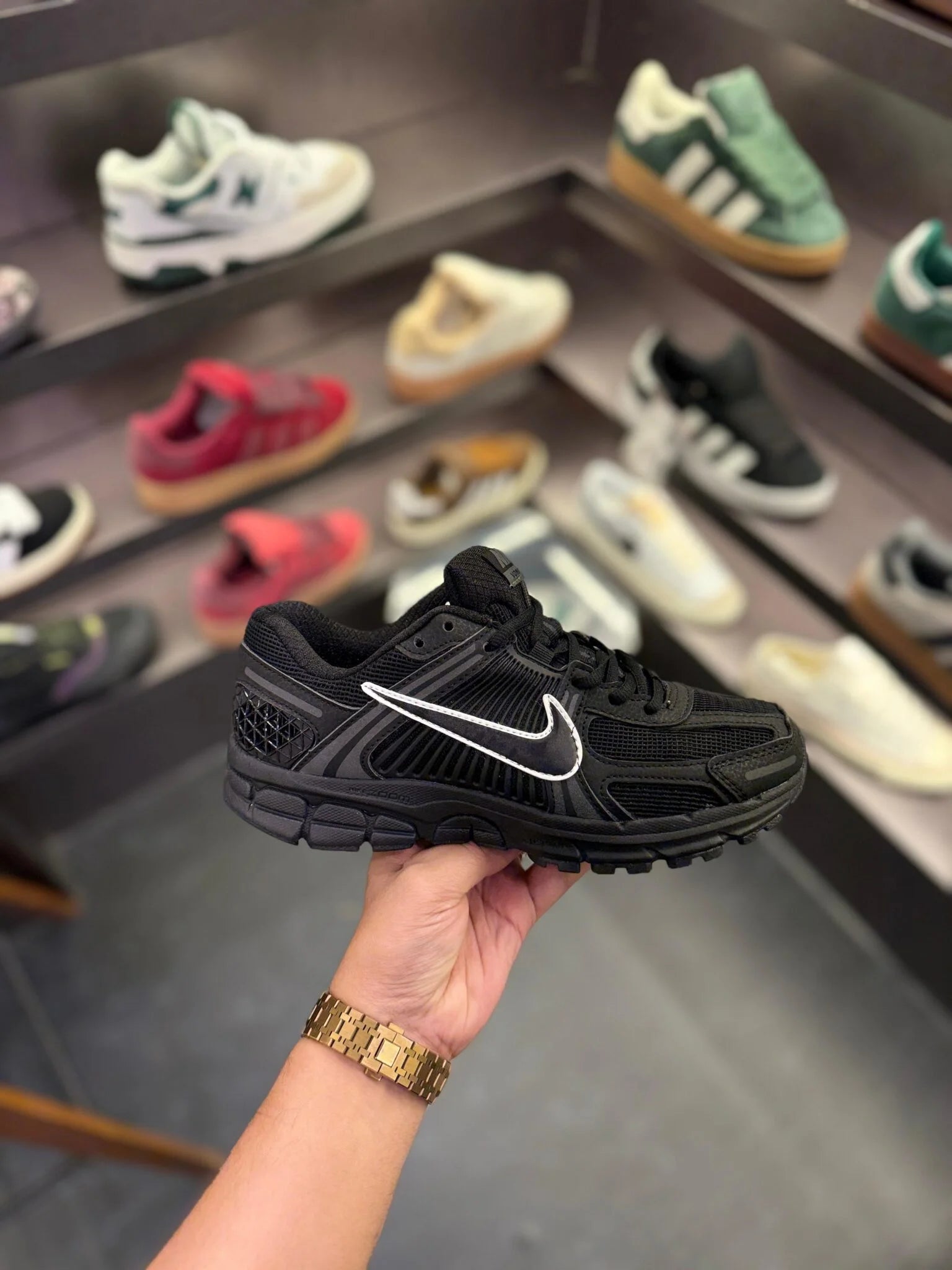 Ni-ke Zoom Vomero Summit Black Anthracite